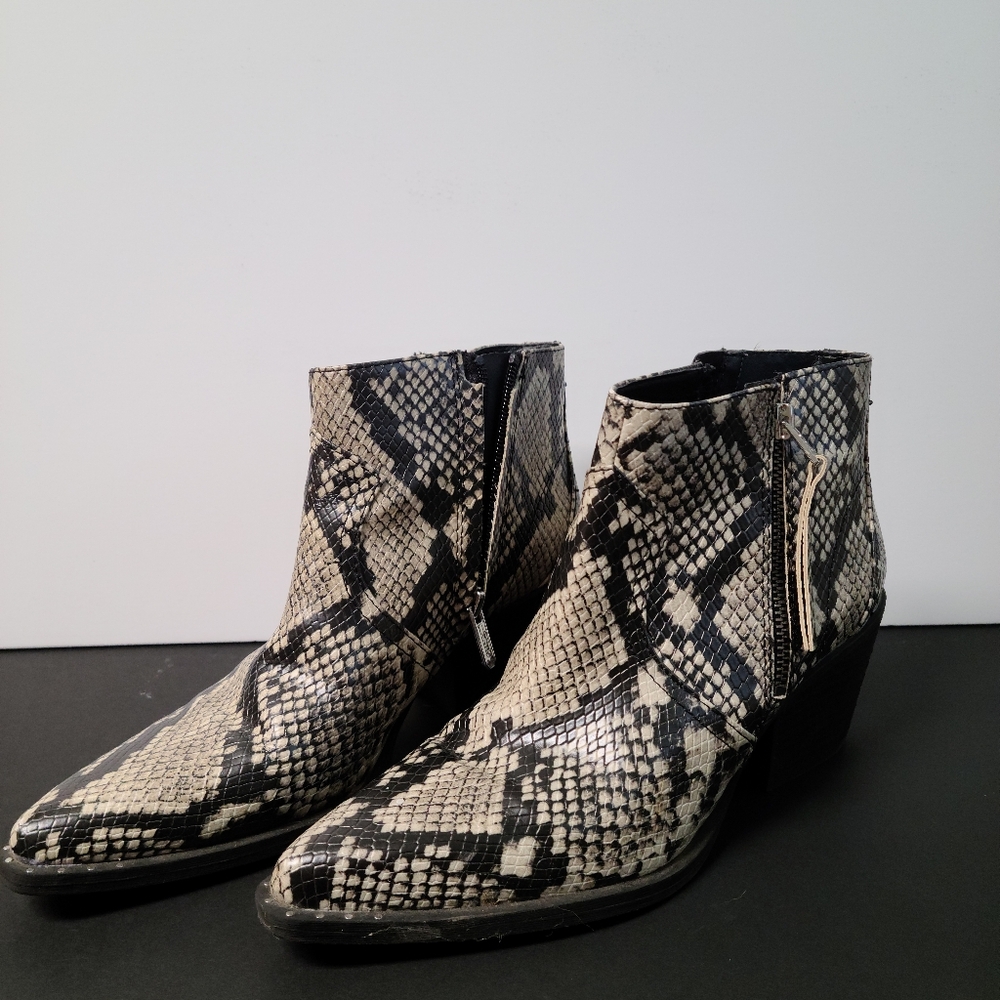 Circus Bootie